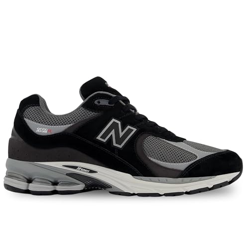 New Balance 2002R Men's Sneaker2