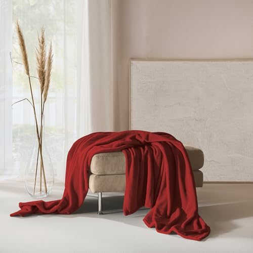 Erwin Müller Teddy-Fleece-Wohndecke Salerno, Fleece-Decke, Kuscheldecke weinrot Größe 130x170 cm - flauschig weich, pflegeleicht – Ansicht 3