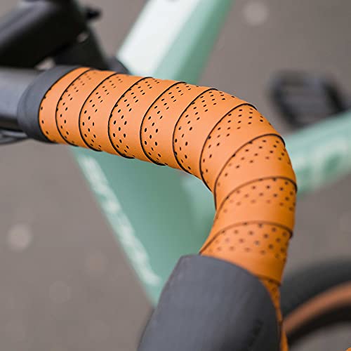 BBB Cycling Fahrrad Lenkerband SpeedRibbon | Wasserfest Rutschfest und Stoßdämpfend mit Lederoptik für Rennrad und Urban Cycling | Inkl. Abklebeband und Lenkerstopfen | Cognac BHT-12, 200 x 3 cm