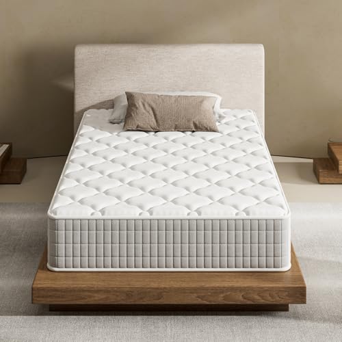 SUPPORTO ORTOPEDICO E COMFORT: prova il massimo comfort con il nostro materasso in memory alto 22 cm, caratterizzato da un supporto ortopedico e da un grado di rigidità medio-duro.