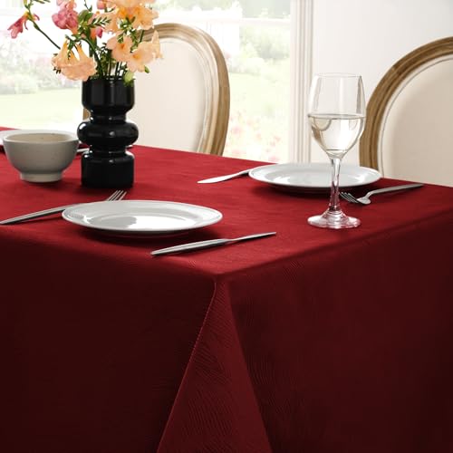 Softalker Christmas Jacquard Rectangle Tablecloth 60 x 120 Inch, Red by Softalker - Used condition - Image 6