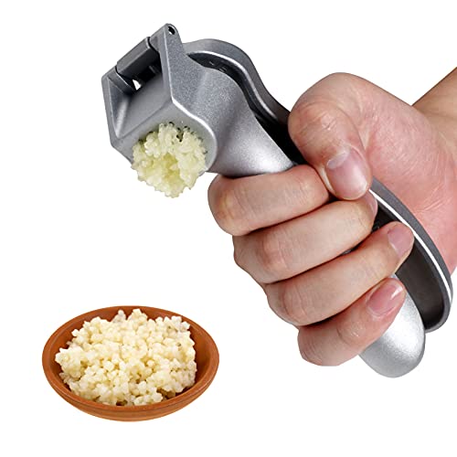 Garlic Press, Garlic Mincer Easy-Squeeze Ergonomic Handle, Rust Proof, No Need To Peel, Professional Ginger Press & Garlic Crusher With Handy Cleaning Brush- Dishwasher Safe #TOP1