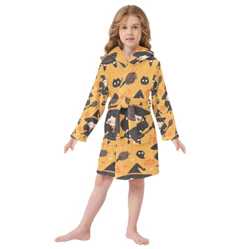 GuoChe Witch Pattern Halloween Backdrop Childrens Robes Hooded Robes2
