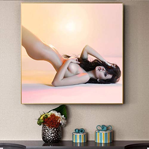 Portrait femme moderne tableau toile 30x30cm pour salon élégant