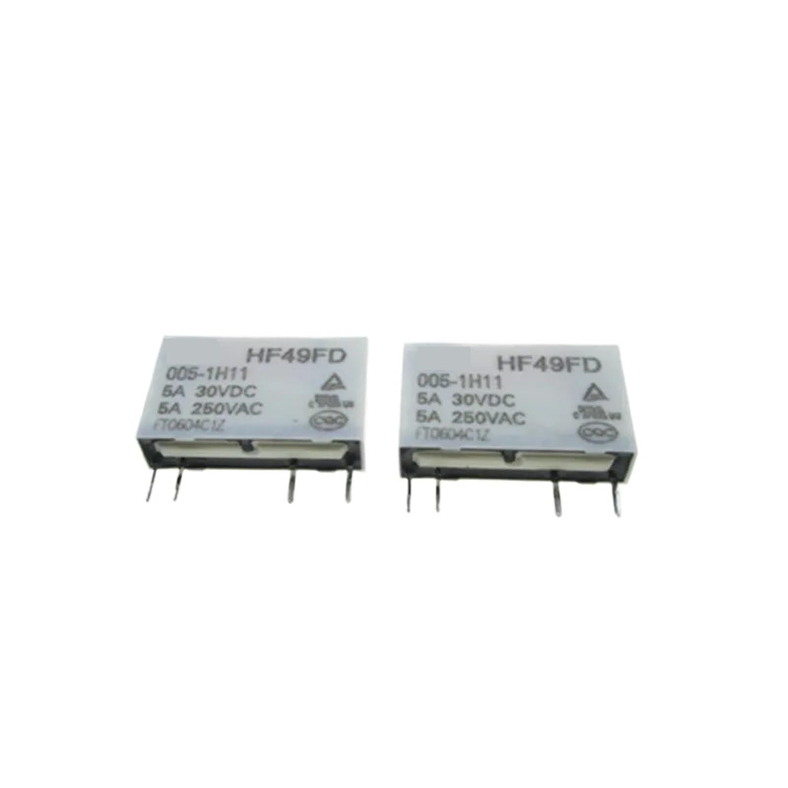 Relais HF49FD-005-1H11 5VDC composant DIP4 pour circuit imprimé x20