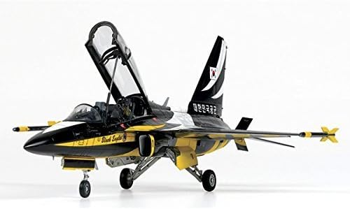 1/48 ROKAF T-50B black Eagles 12242 - Plastic model kit by Pantos Express (approx 7 ~ 15 Business Days)