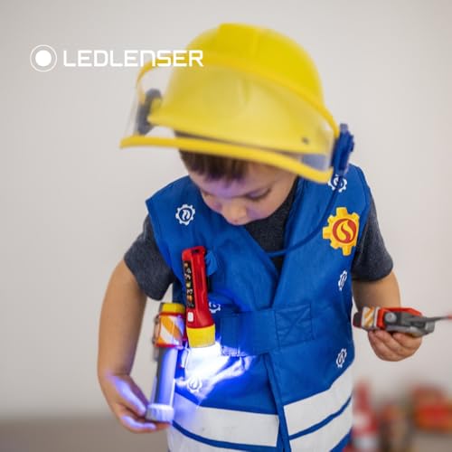 Miniatura 5 de Ledlenser Kidbeam4 Linterna Para Niños, Diseño Bombero, 4 Colores Led, 2 Pilas Aaa, Ligera 72 G , Ideal Para Leer, Acampar Y Actividades Nocturnas, Regalo Para Niños.