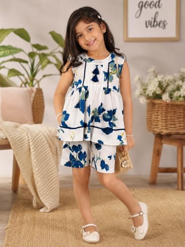 Image of superminis Girl's Top and Shorts |Coordinated Outfit| Sleevless Floral Print Top and Shorts Set| Summer Casual Outfit For Kids| 2-Piece Dress For Girls