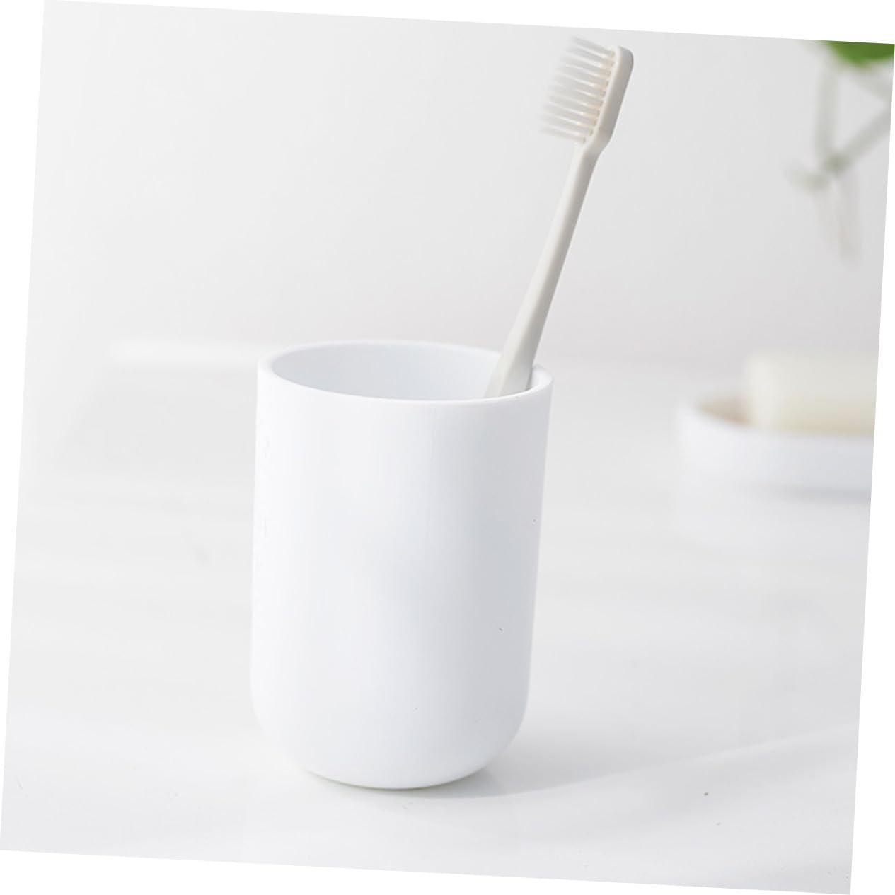Conjunto de Accesorios de Baño de Plástico y Bambú para Almacenamiento Elegante y Práctico para Cepillos y Jabón Hotel o Uso Doméstico