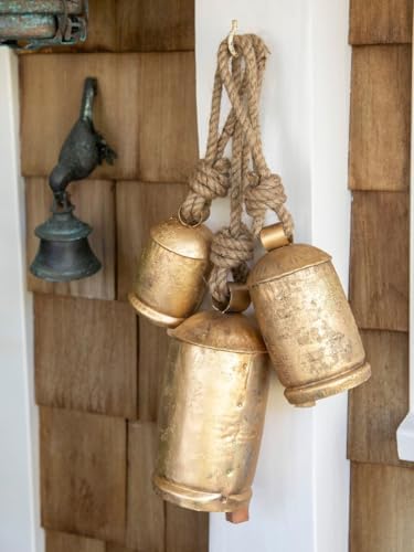 Set of 3 Metal Christmas Bells Vintage Handmade Rustic Door Hanging Bells Harmony Cow Bells for Lucky Christmas Décor Farmhouse Metal Shabby Chic Bells