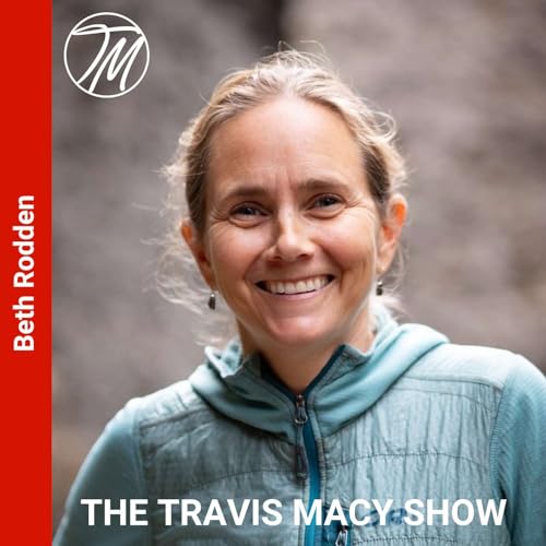 Ep. 157 A LIGHT THROUGH THE CRACKS: Growth, Trauma, and Finding Balance with Climbing Legend Beth Rodden Podcast Por  arte de portada