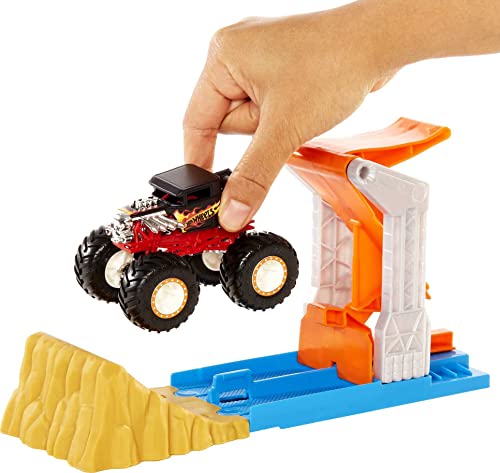 Hot Wheels Monster Trucks Launch & Bash Playset With Launcher, 4 Crushed Cars, 1 1:64 Scale Monster Truck, Landing Zone For Stunting, Crashing Action Great Gift For Kids Ages 4-5-6-7-8 #TOP4