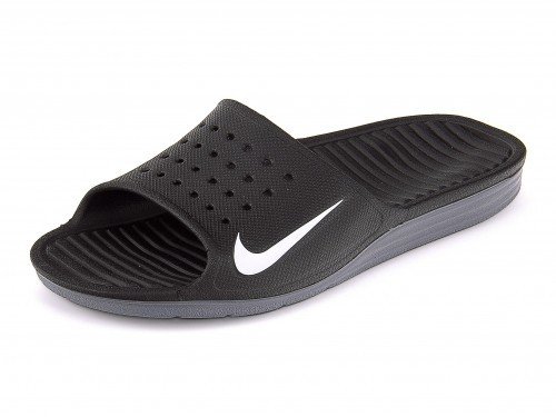 現役のトラック運転手が選ぶ 運転中にオススメのサンダルはnike一択 運ちゃんネット