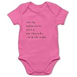 Tolles Motiv für Neugeborene und Babys, die an der Baby Erstausstattung mit dem Spruch 