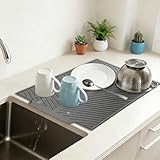 Silicone Dish Draining Mat, Eco Friendly Dish Drying Mat Kitchen Counter Anti-Skid and Heat Insulation Pad, Sink Drainer Mat with Dense Drainage Grooves,Small