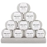 WEICHHEIT: Kaschmir ist für seine unglaubliche Weichheit bekannt. Die Fasern sind sehr fein und fühlen sich zart an, was sie angenehm auf der Haut macht.