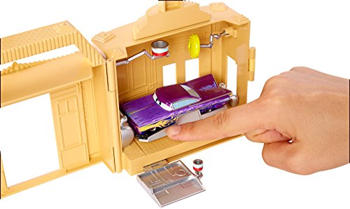 Disney/Pixar Cars Vehicle Playset (1:55 Scale) #TOP6