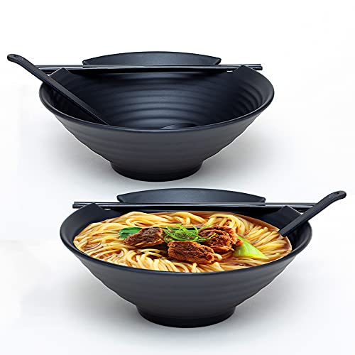 Cenare Ramen Bowls, Set of 2 Black Melamine Pho Bowl with Chopsticks and Spoon Set, Japanese Noodles Bowl for Soup, Salad, Thai and Udon, Sustainable Heat Resistant