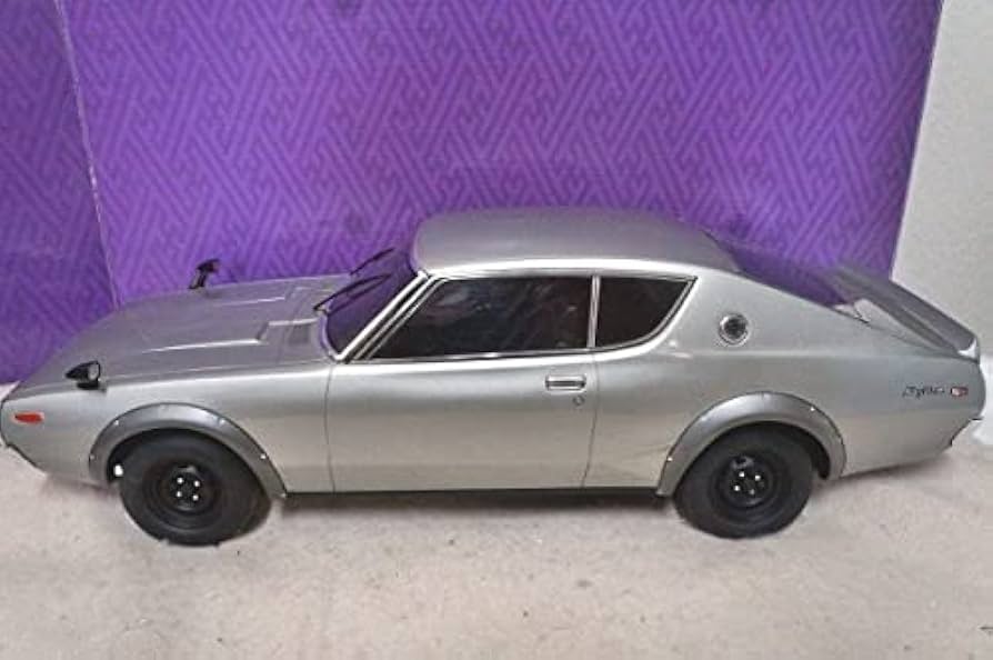 京商　サムライ　ニッサンスカイライン　2000GTR　1/12 Amazon | 京商 サムライ 日産 スカイライン 2000 GT-R KPGC110 1