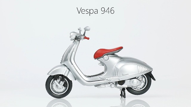 Amazon.com: Risopen 1:18 Scale 946 Moped Figurine Static