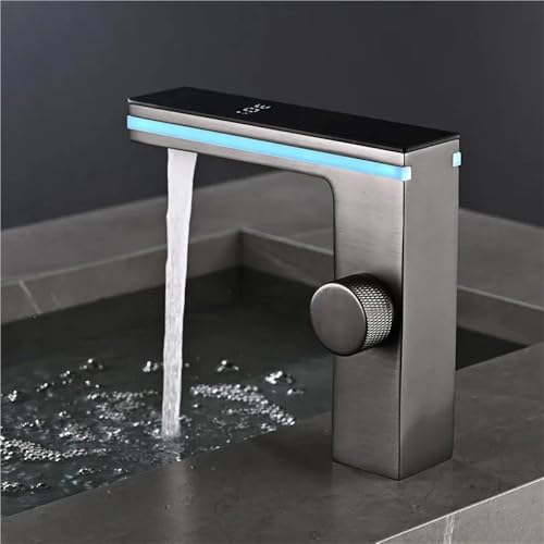 Grifo de lavabo inteligente que evita quemaduras gracias a su pantalla LED 5