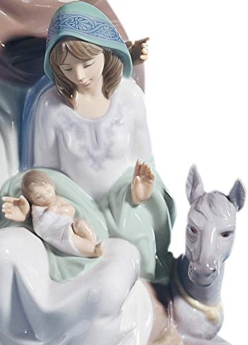Lladró Joyful Event Nativity Figurine. Porcelain The Holy Family Figure. #TOP4