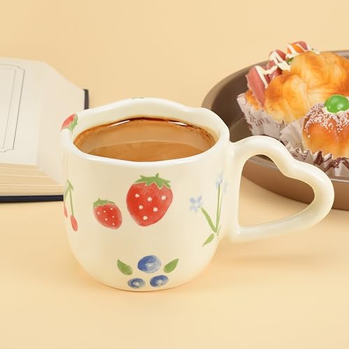 Taza de cerámica Koythin con flores y fresas 8.5 oz miniatura 3