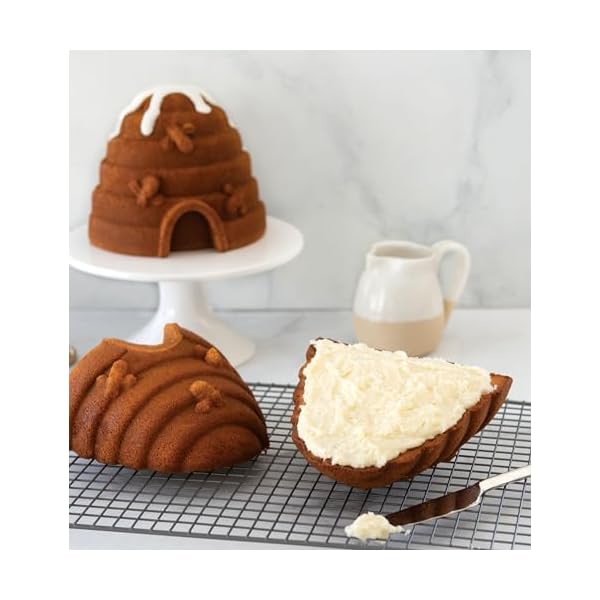 Nordic ware beehive cake pan 10 cup toffee  urban country home decor
