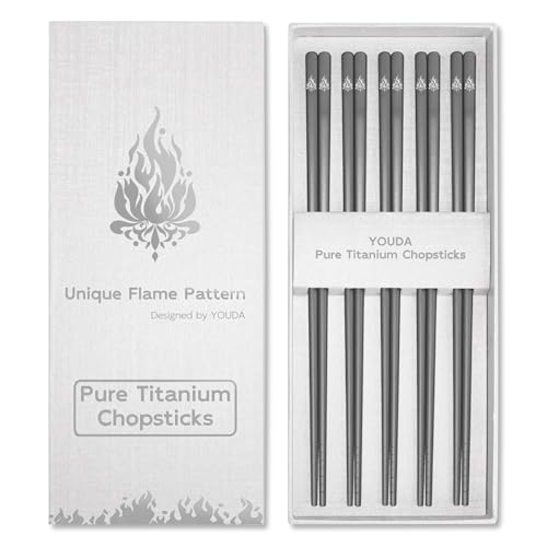5 Paar 99.8% Titan-Essstäbchen mit Flammenmuster – Leicht, Langlebig, Extra Lang, Anti-Roll-Design – Spülmaschinenfest – Ideal für Foodies & Küchenfans (Schwarz)