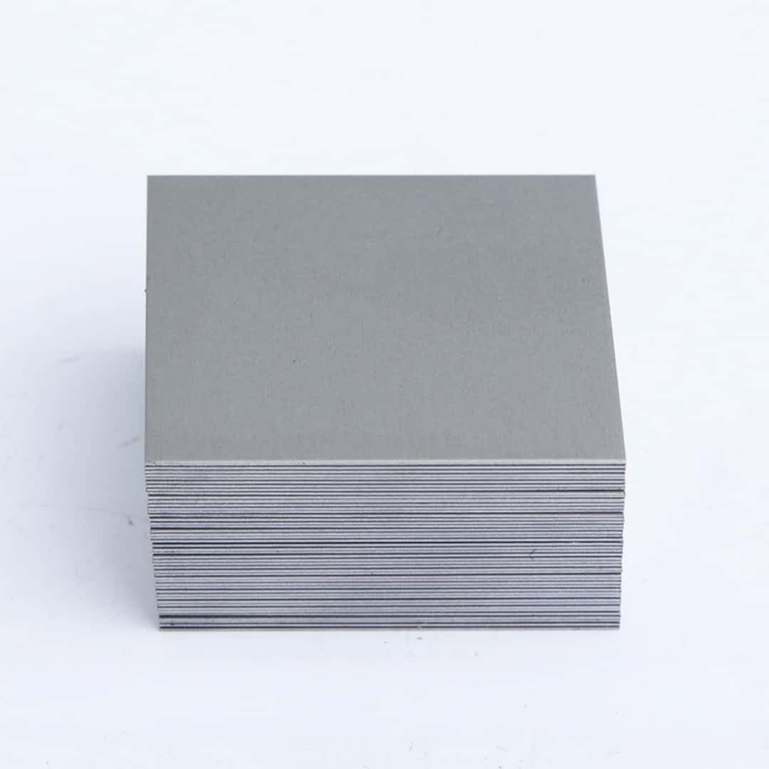 Hojas de acero al silicio de alto rendimiento - 0,05 mm a 0,65 mm de espesor - Ideal for núcleos de motores y transformadores 1 pieza(0.15x300x300mm)