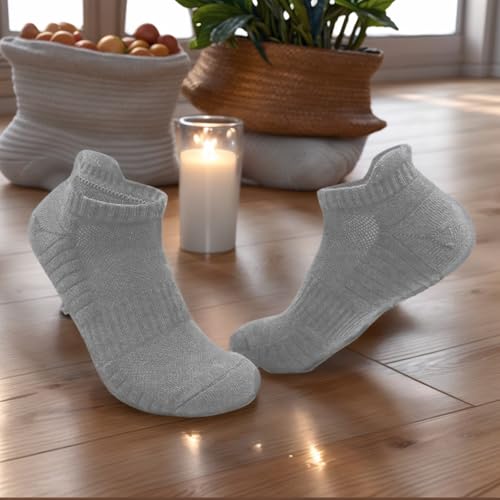 Men's Sports Socks Sweat Absorbent Breathable Cotton Socks Running Socks Solid Color Short Basketball Socks2