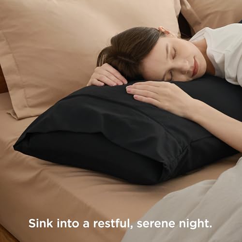 Bedsure Pillow Cases Standard Size Set of 4 - Black Brushed Microfiber Pillowcases 4 Pack, Super Soft and Cozy Pillow Case Covers with Envelope Closure, Wrinkle, Fade and Stain Resistant, 20x26 Inches