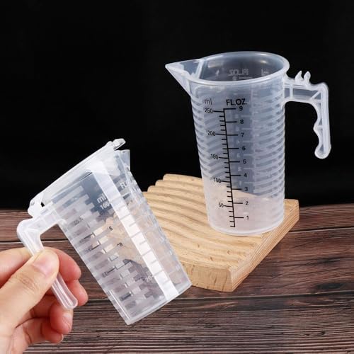 Vaso medidor transparente 250ML con tapa y asa miniatura 6