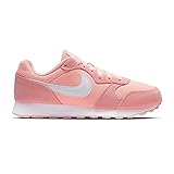 Nike MD Runner 2 PE (GS) Zapatillas de Atletismo, Niños, Multicolor (Coral Stardust/White 000), 36.5 EU (4 UK)