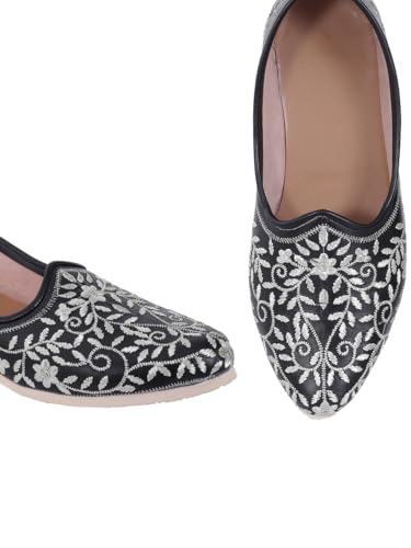 Image of CatBird Handcrafted Men's Ethnic Jutti - Traditional Indian Mojari for Casual wear,Weddings & Festivals