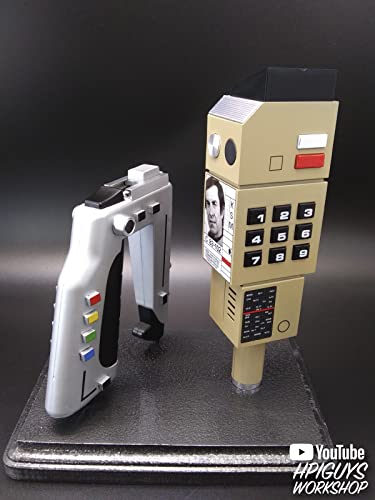 MPC Space: 1999 Commlock 1:1 Scale Model Kit, Clear,Gray,Beige - Image 7