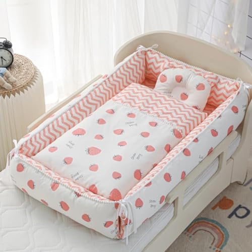 ベビーベッド 新生児 枕付き ベッドインベッド 簡易ベッド 携帯型ベビーベッド 添い寝 ベビー布団 通気性 取り外し 洗える可能 0-24ヶ月 出産祝い 100*60*20CM ピンクのイチゴ