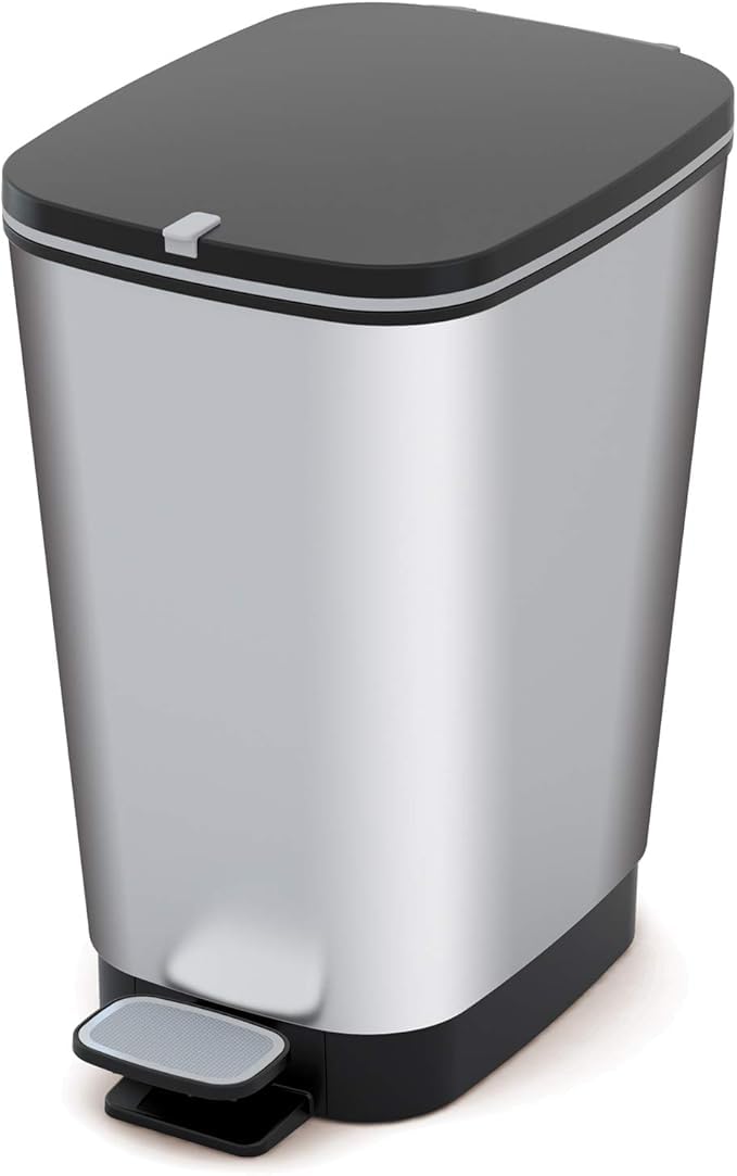 Curver - Cubo de basura Chic Bin con pedal antideslizante 45L, 44,5x 29x 60,5cm, acabado color acero, tapa y aro para bolsa