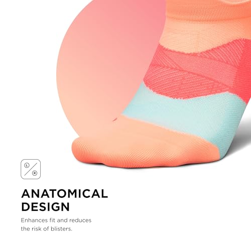 Image of Feetures Elite Light Cushion Mini Crew Sock - Sport Sock with Targeted Compression