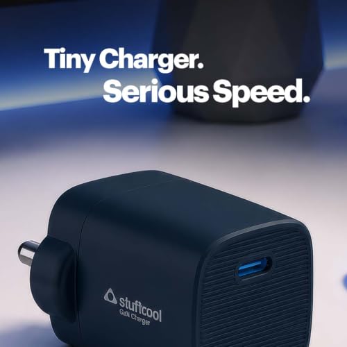 Image of Stuffcool Novus 25W Super Fast GaN Charger for Samsung, Pixel & iPhone Blue