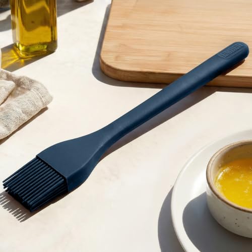 Image of Ember Cookware Silicone Oil & Basting Brush 21 cm | 230C Heat Resistant | Platinum Grade Silicone | Food Safe Pastry Brush | Easy to Clean Bristles | Non Absorbent | Blue