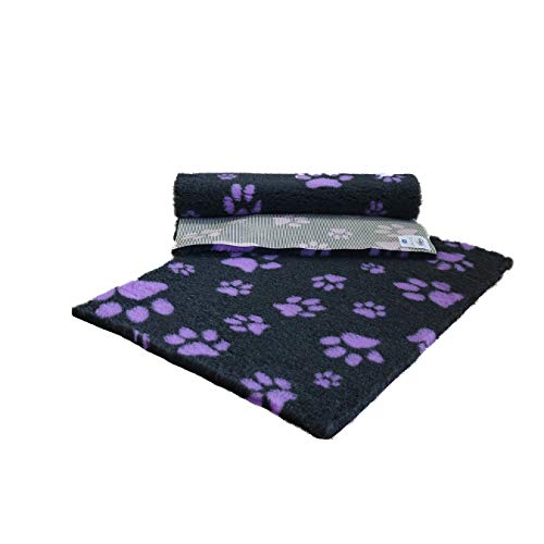 Vet Fleece Bedding, Charcoal with Lilac Multi-Paws, 40" x 30" (1.00m x 0.75m) - Image 3