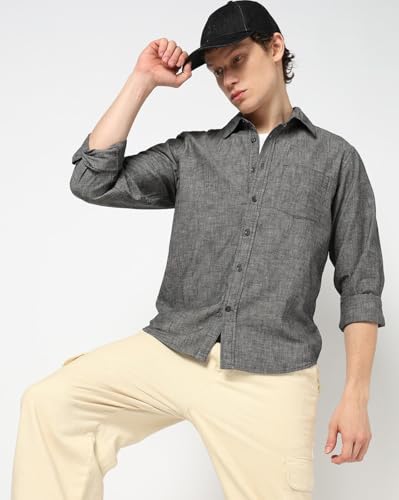 Image of Gap Men Slim Fit Full Sleevesd Collared Chambray Shirt
