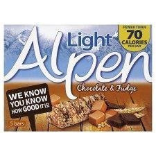 Alpen Light Chocolate And Fudge 5 Bars 21 Gram - Pack of 6 by Alpen