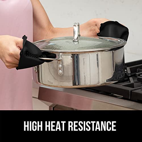 Gorilla Grip Heat And Slip Resistant Silicone Mini Potholders Mitts, Oven Mitt Gloves, Bpa-Free, Textured Design, Better Grip, Hot Plate Holder, Kitchen Finger Grips, Cooking, Waterproof 2 Set, Black #TOP2