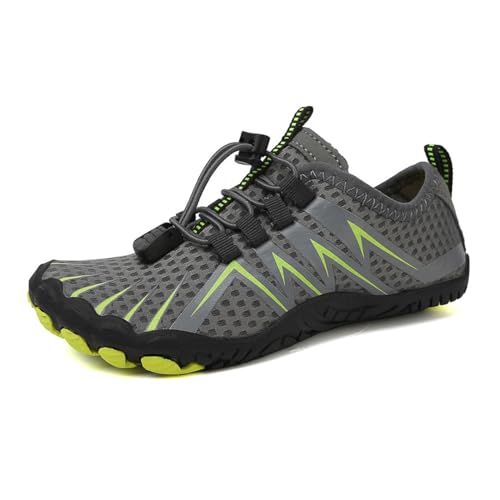 Chaussures d'eau pour marcher sur les cailloux sans douleur à la plage