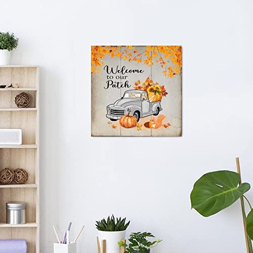 Panneau en bois pour habiller un mur vide avec un style automnal chaleureux