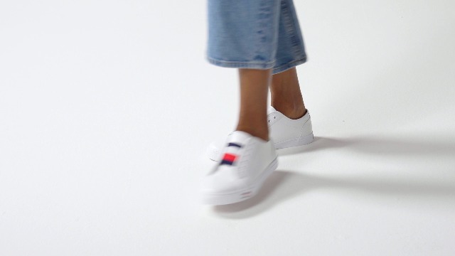 Amazon.com | Tommy Hilfiger Women's ANNI Shoe, White, 5.5 M