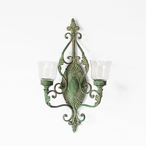 Candelabro de pared verde para iluminar el salón con estilo retro