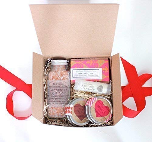 Romantic Gift Relaxing Spa Gift Set for Girlfriend